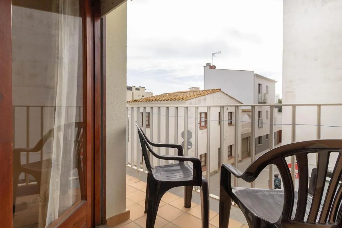 Port I Sistach Rentals L'Estartit Apartment